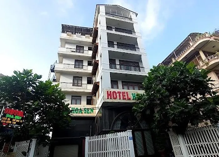 Hoa Sen Hotel