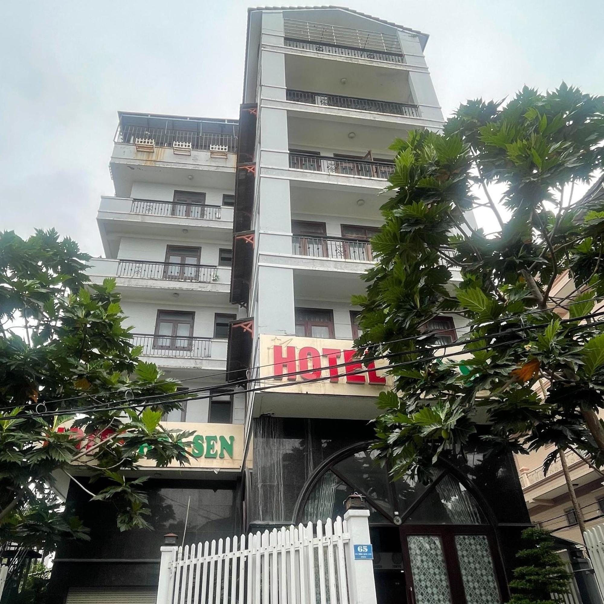 Hoa Sen 2* TP. Hồ Chí Minh